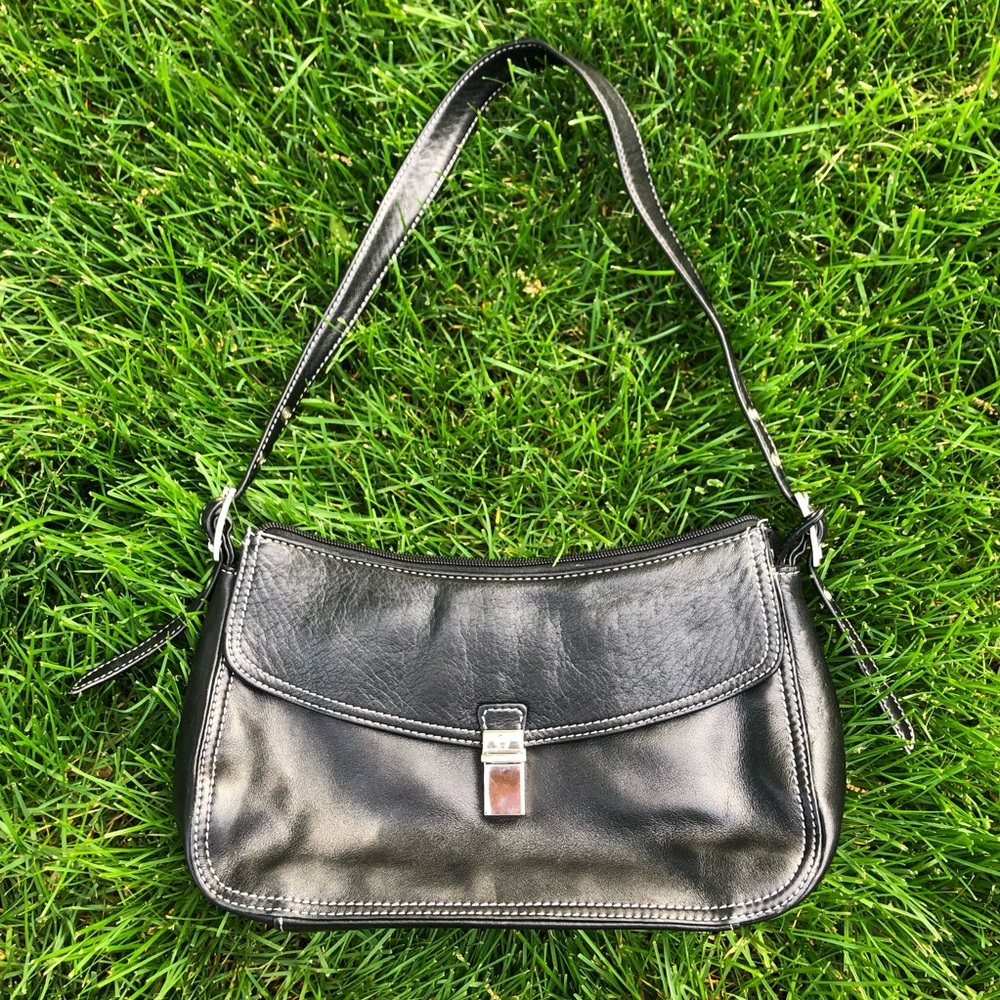 Black Leather Etienne Aigner Purse - Picture 1 of 10